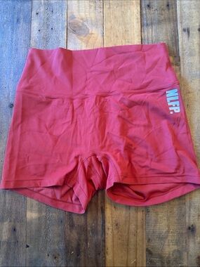 NLFP High-Waist Pink Active Shorts
